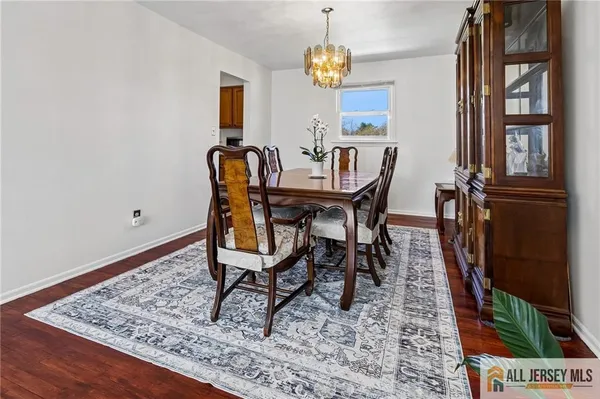 $599,000 | 372 West Point Avenue, Somerset, NJ 08873