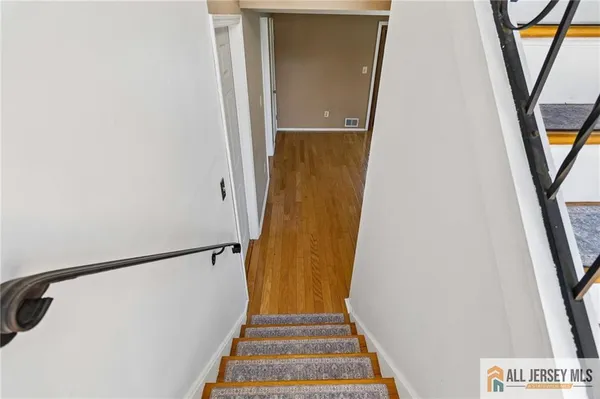 $599,000 | 372 West Point Avenue, Somerset, NJ 08873