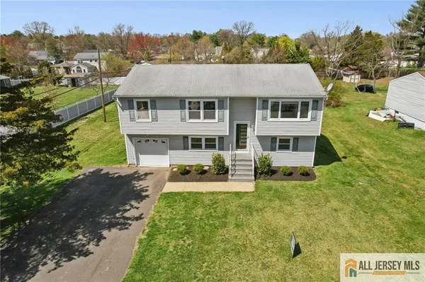 $599,000 | 372 West Point Avenue, Somerset, NJ 08873