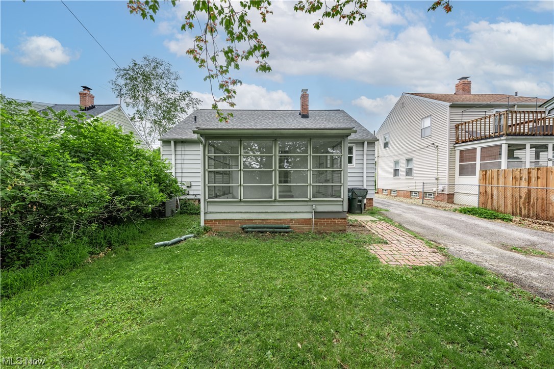 1316 Belrose Road Cleveland, OH 44124 - Photo 34 of 35 Gallery Image 34