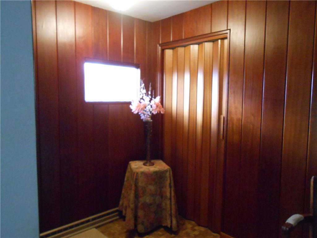 3321 Middletown Road Pittsburgh, PA 15204 - Photo 6 of 23 Gallery Image 6