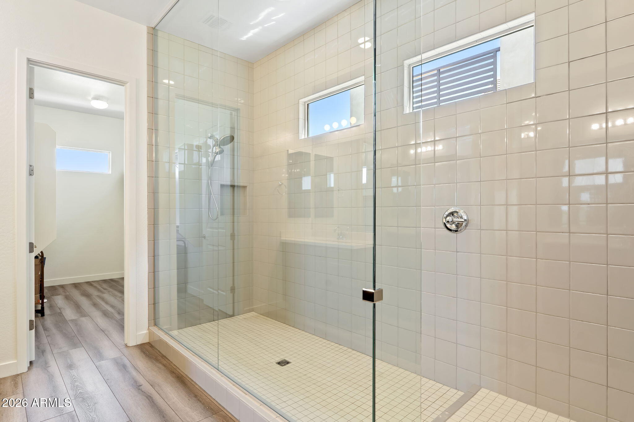 1110 East Monte Way Phoenix, AZ 85042 - Photo 27 of 50 Primary Bathroom