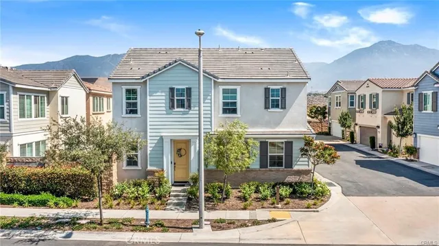 $759,900 | 1633 Topeka Place, Upland, CA 91784