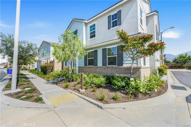 $759,900 | 1633 Topeka Place, Upland, CA 91784