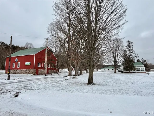 $275,000 | 8494 Highway 812, New Bremen, NY 13367
