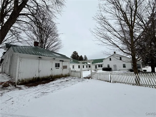 $275,000 | 8494 Highway 812, New Bremen, NY 13367