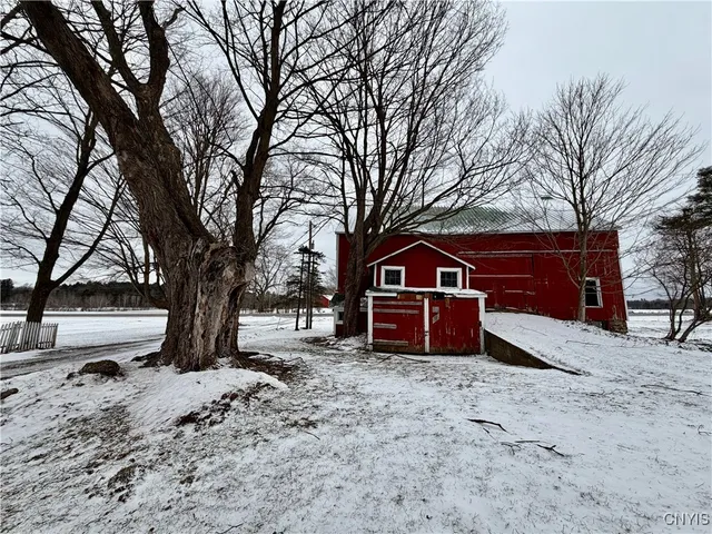 $275,000 | 8494 Highway 812, New Bremen, NY 13367