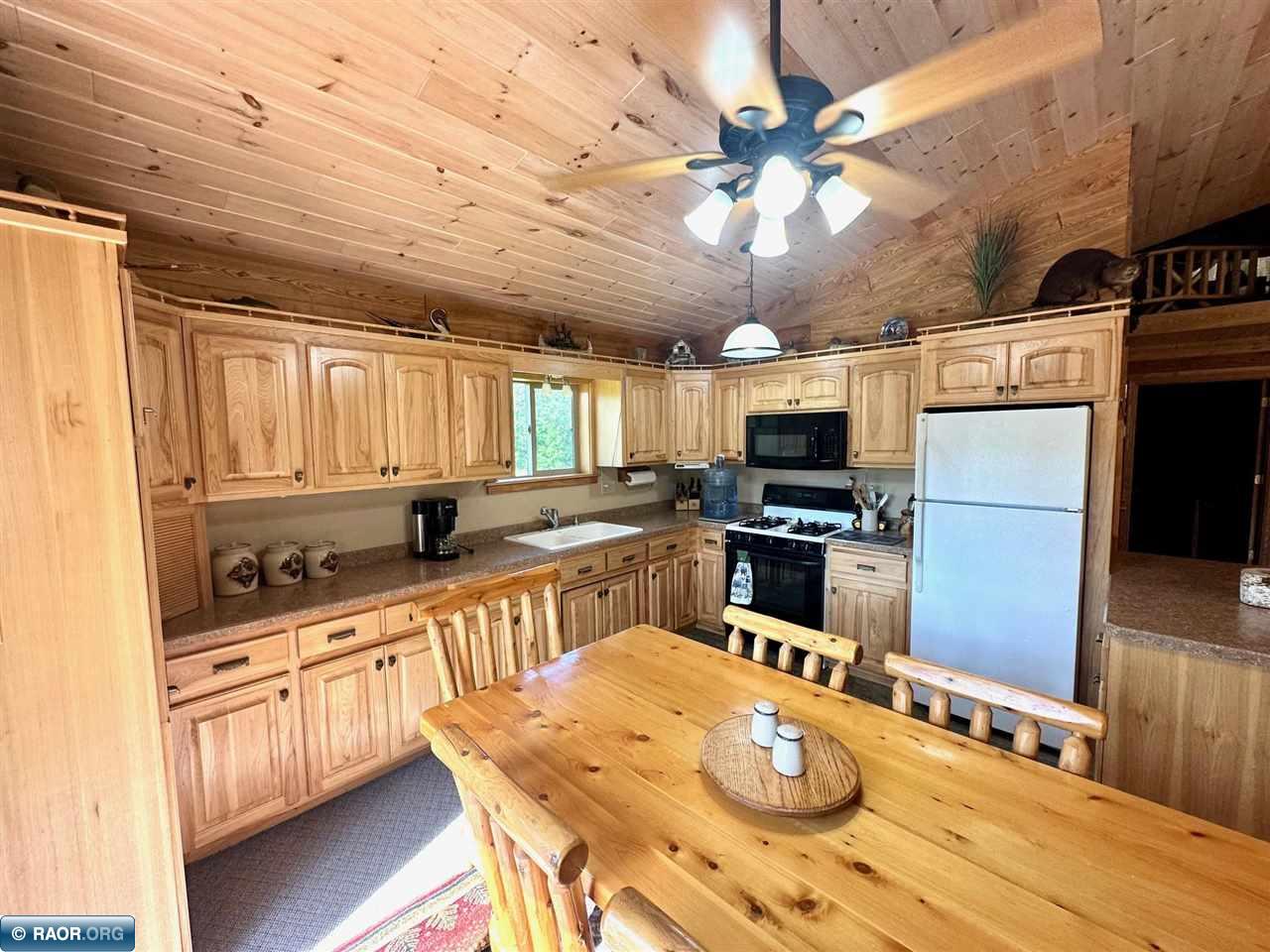 7937 Beitz Road Orr, MN 55771 - Photo 6 of 40