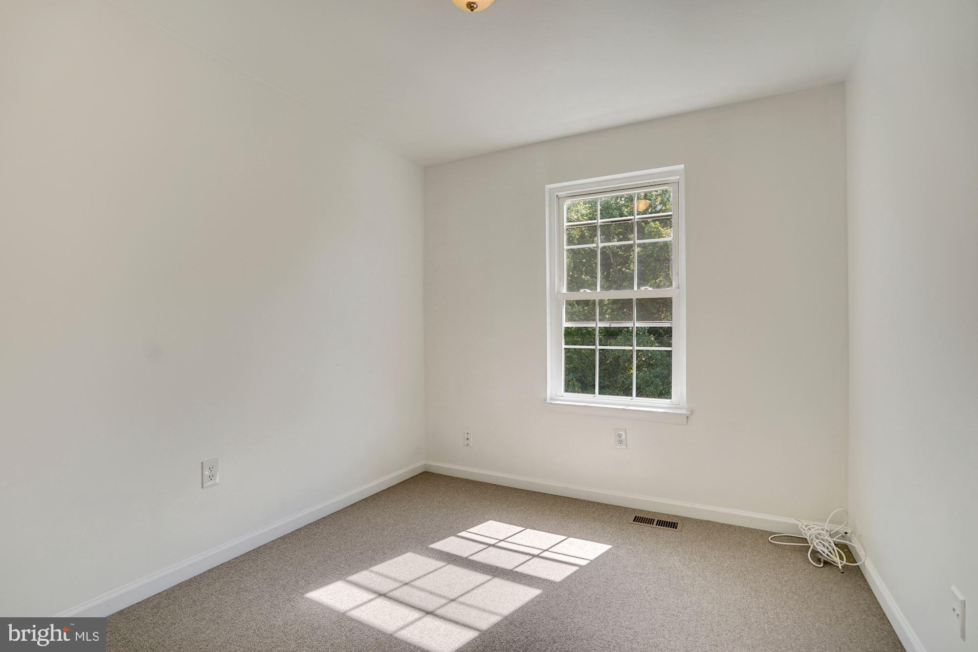 6356 Shaundale Drive Springfield, VA 22152 - Photo 17 of 28 Third bedroom with newer carpet on upper level