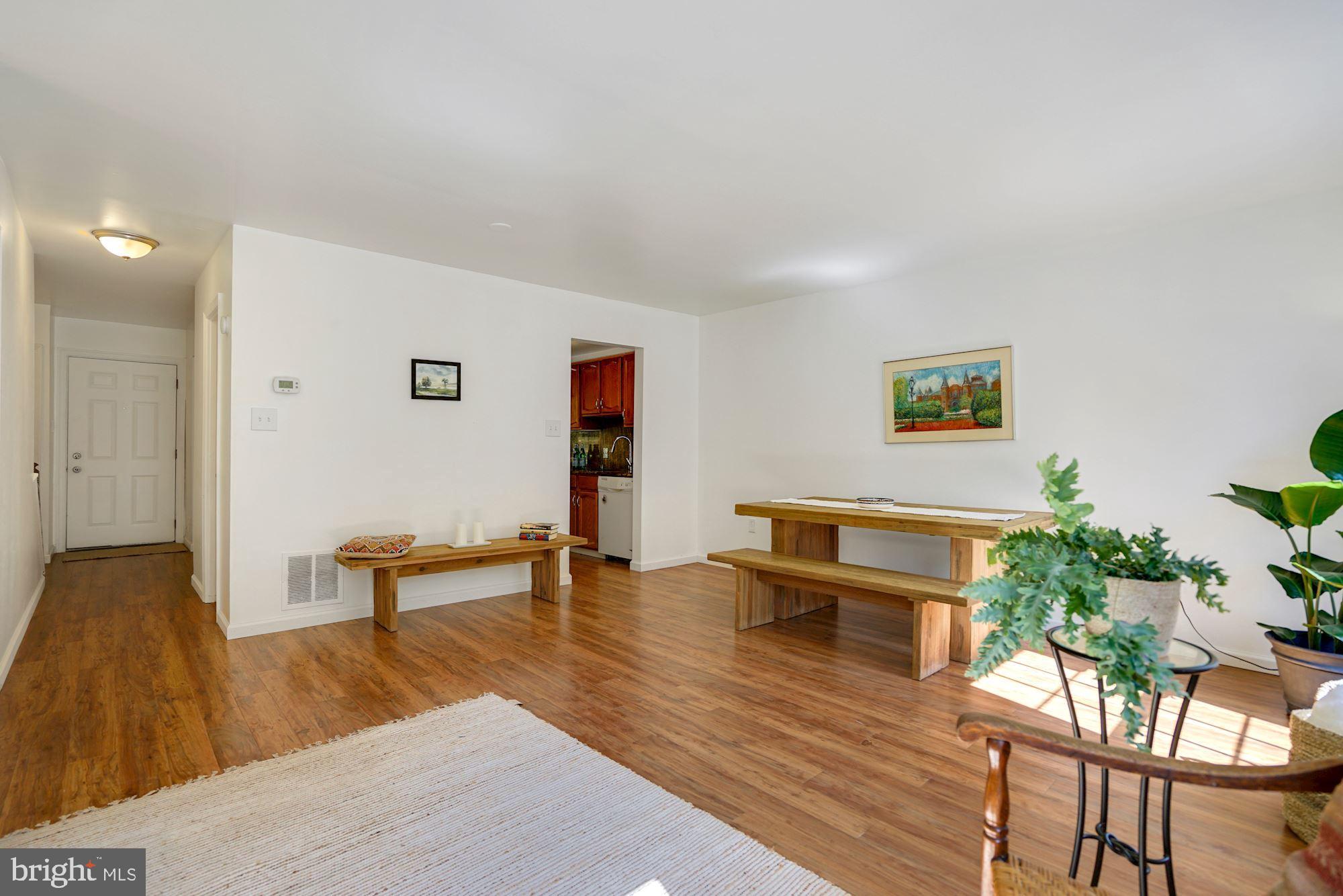 6356 Shaundale Drive Springfield, VA 22152 - Photo 7 of 28 Dining area with beautiful views of trees