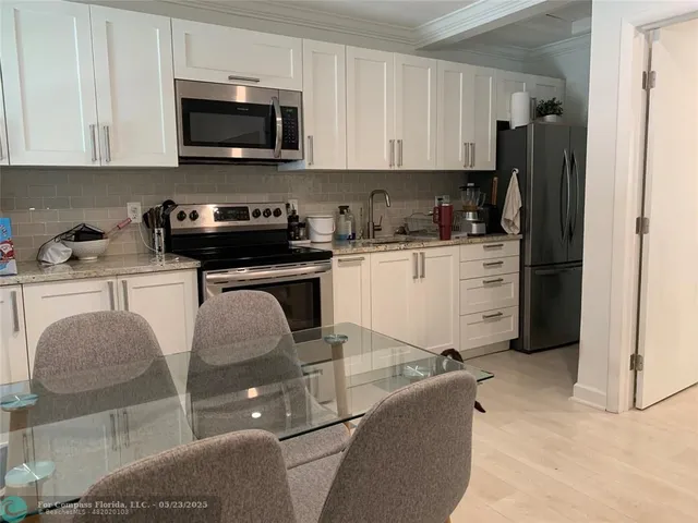 $740,000 | 801 Southwest 10th Street, Fort Lauderdale, FL 33315