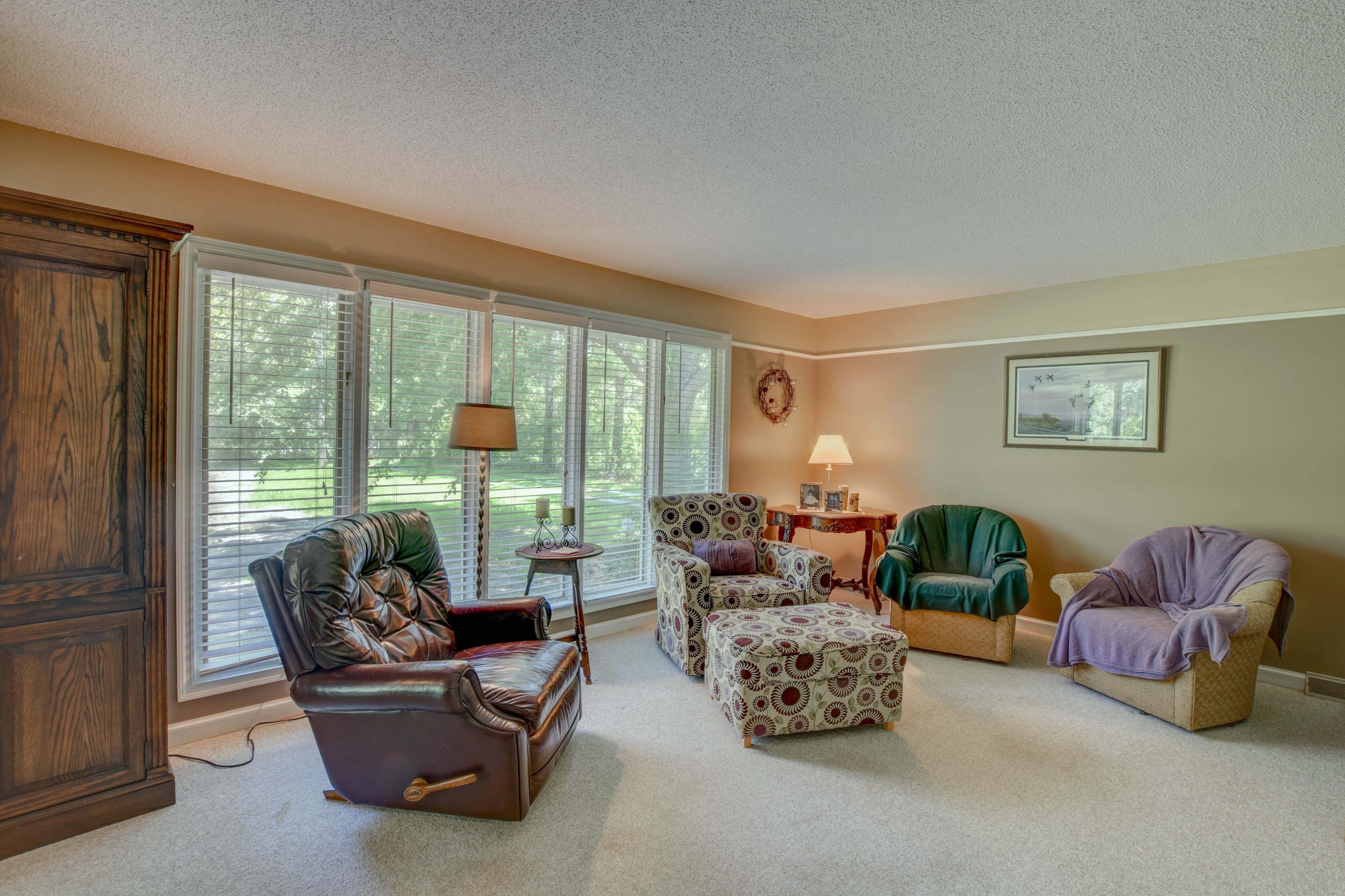 1701 Cooper Store Road Moncks Corner, SC 29461 - Photo 11 of 27 Sitting Room