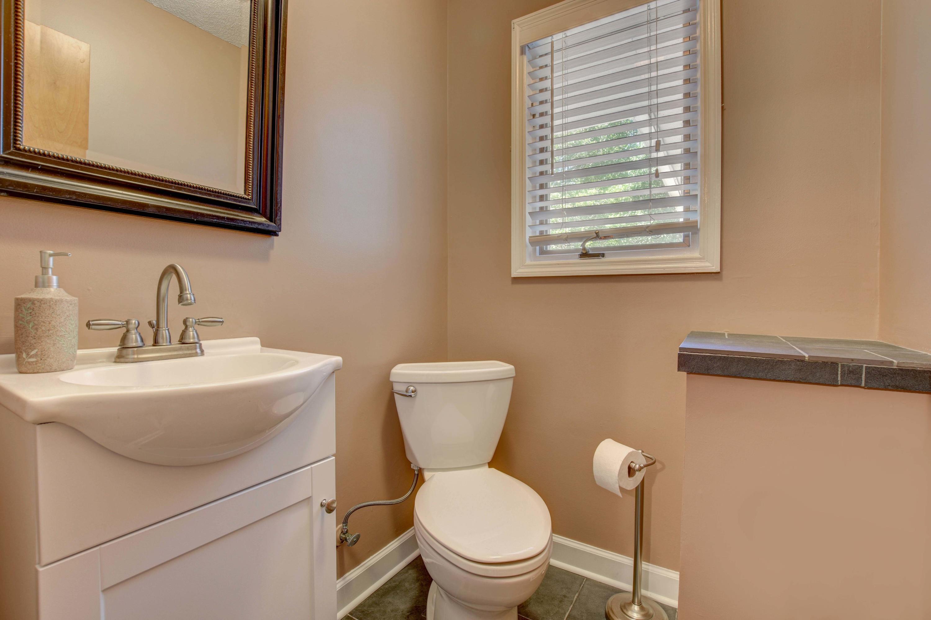 1701 Cooper Store Road Moncks Corner, SC 29461 - Photo 22 of 27 Half Bath