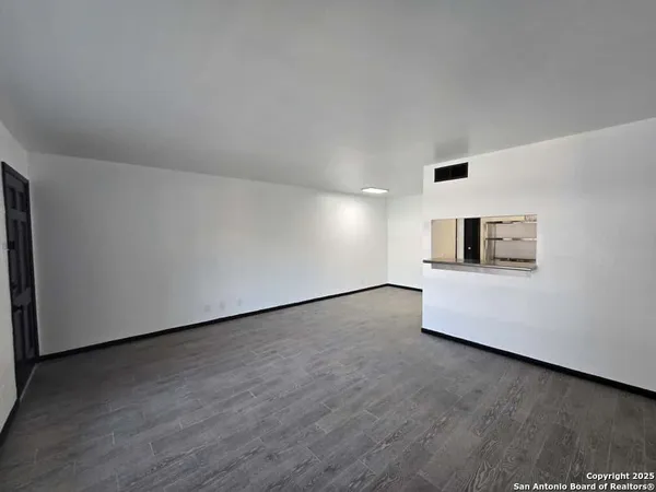 $1,125 | 8401 North New Braunfels Avenue, Unit 106A, San Antonio, TX 78209