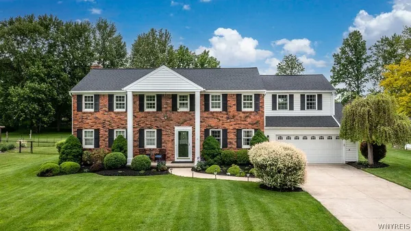 $559,000 | 8085 Roseville Lane, Clarence, NY 14051