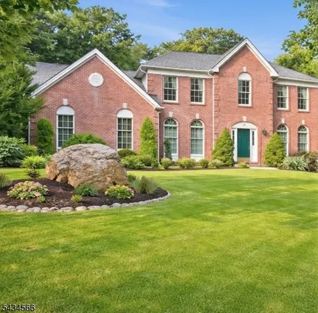$925,000 | 6 Janet Drive, Long Valley, NJ 07853