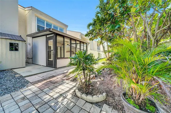 $3,000 | 8714 Cove Court, Tampa, FL 33615