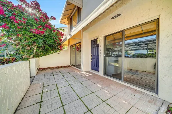 $3,000 | 8714 Cove Court, Tampa, FL 33615