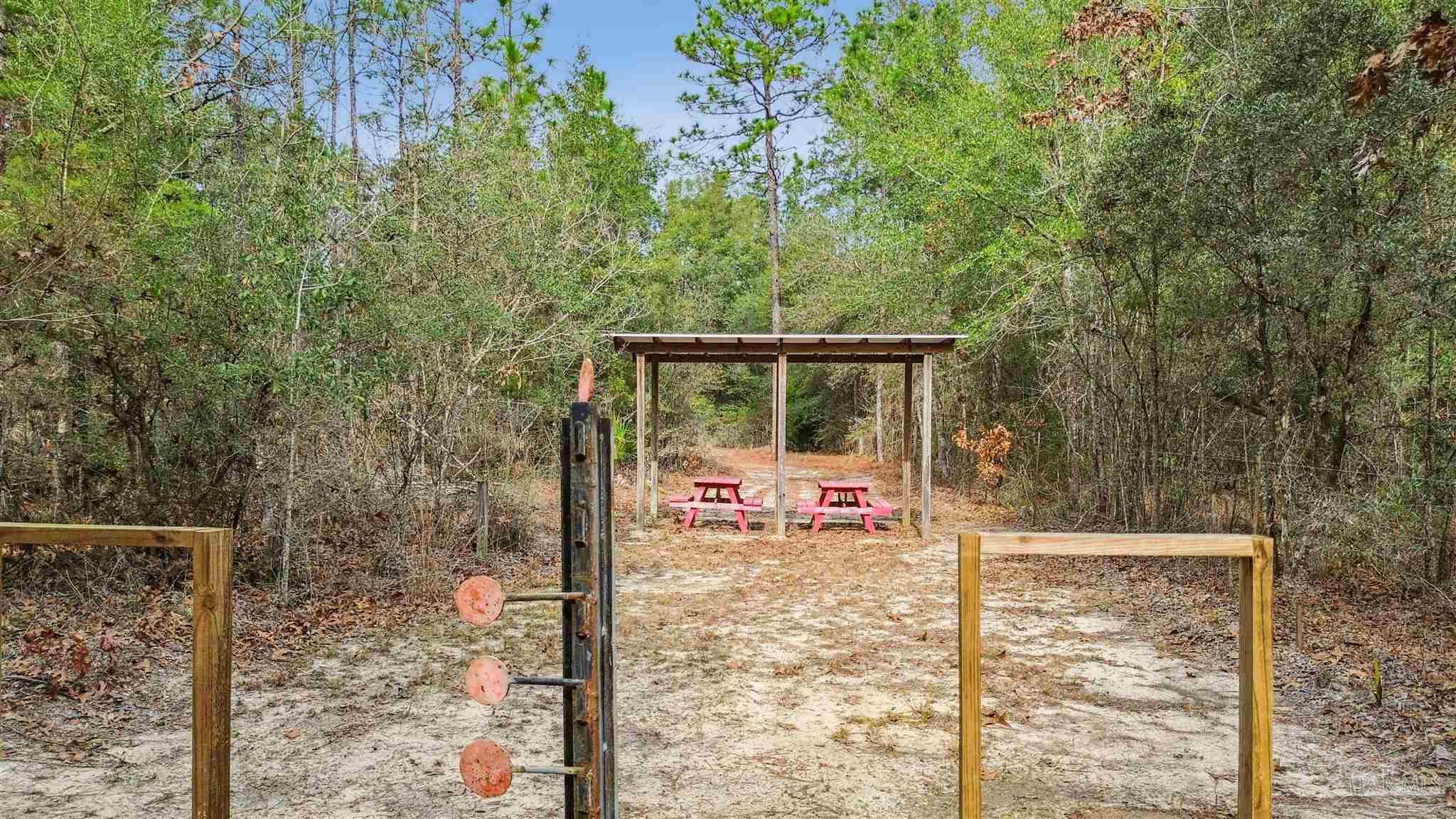 12339 Cooper Road Holt, FL 32564 - Photo 8 of 34