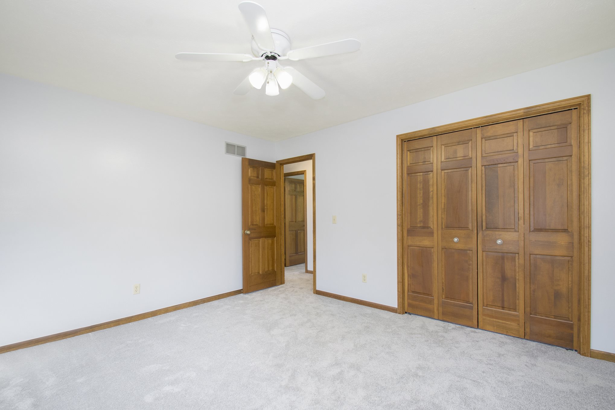 15743 Hunting Ridge Trail Granger, IN 46530 - Photo 20 of 36 Gallery Image 20