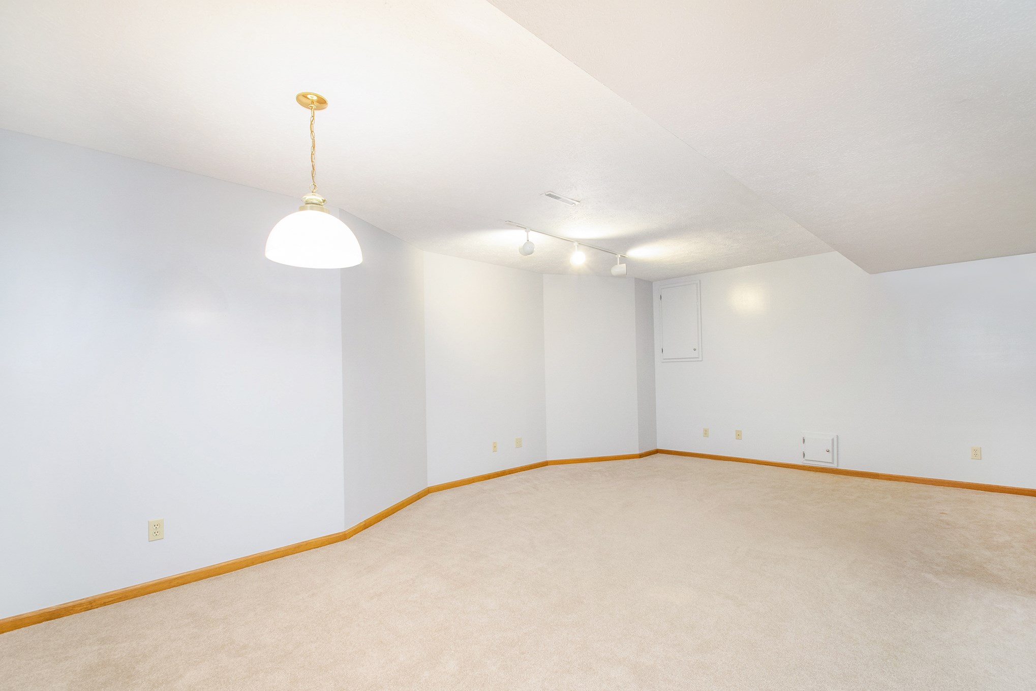 15743 Hunting Ridge Trail Granger, IN 46530 - Photo 30 of 36 Gallery Image 30