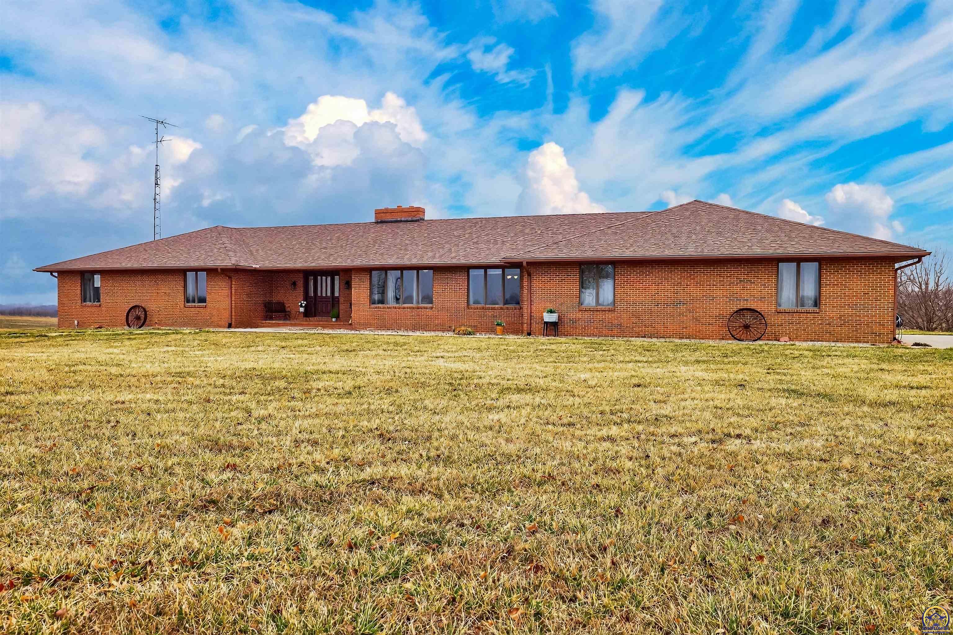 21830 P Road Holton, KS 66436 - Photo 1 of 72