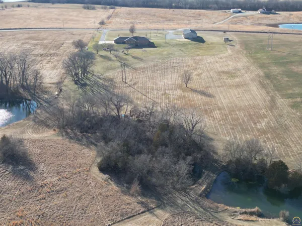 $994,900 | 21830 P Road, Holton, KS 66436