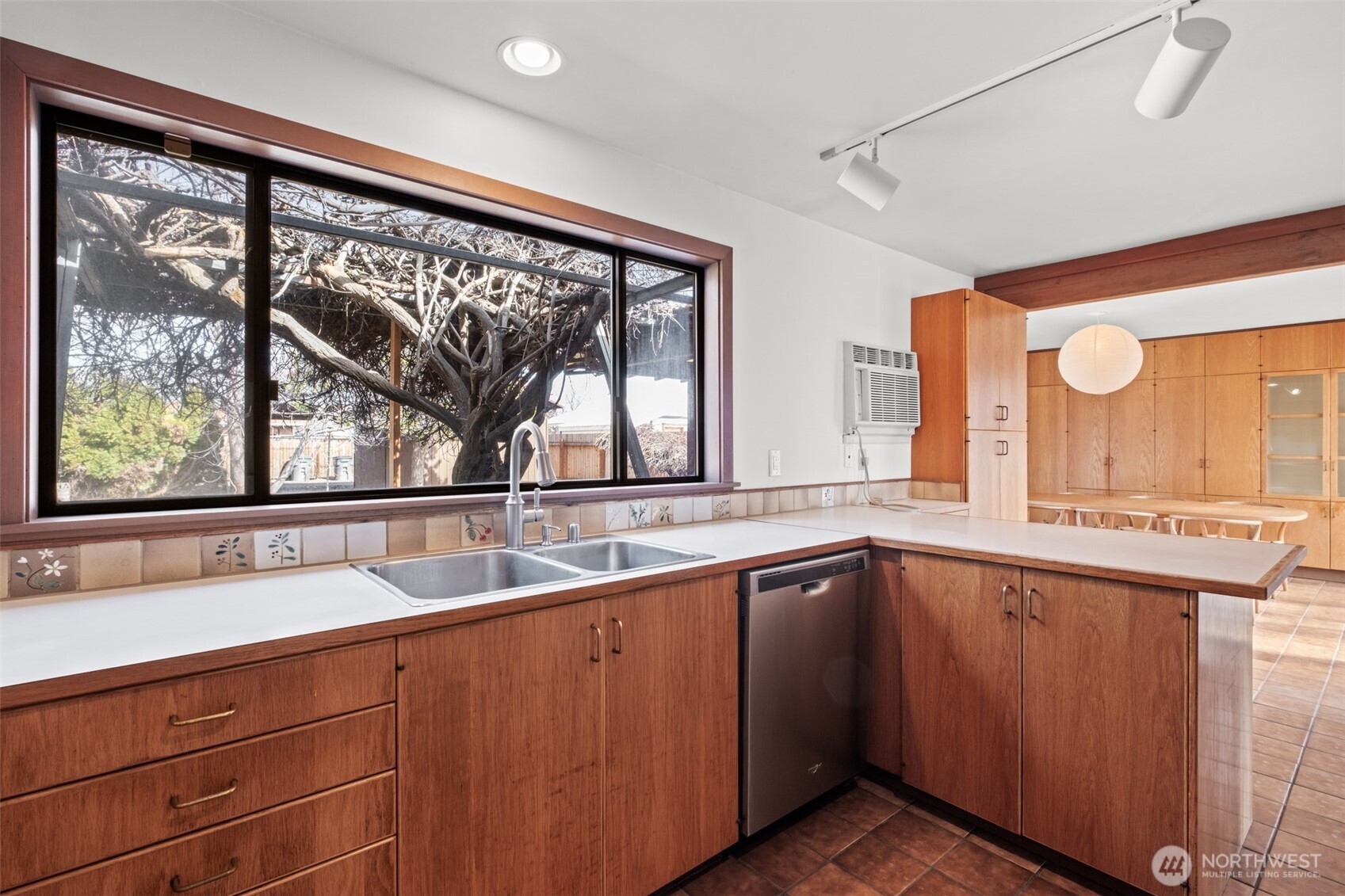 219 K Street Southwest Quincy, WA 98848 - Photo 14 of 37