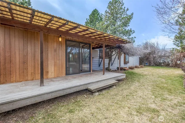 $360,000 | 219 K Street Southwest, Quincy, WA 98848