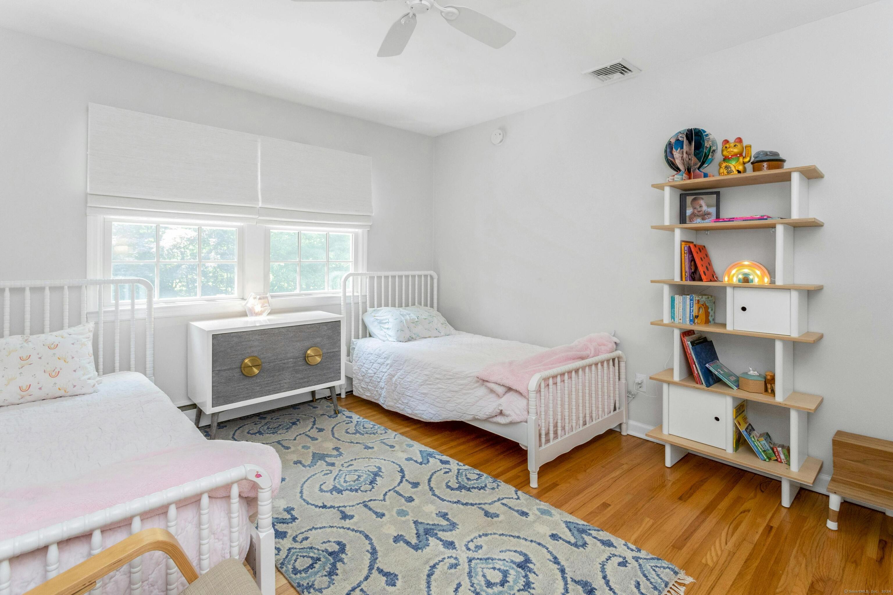 21 Roxbury Lane Wilton, CT 06897 - Photo 25 of 37 The second secondary bedroom.
