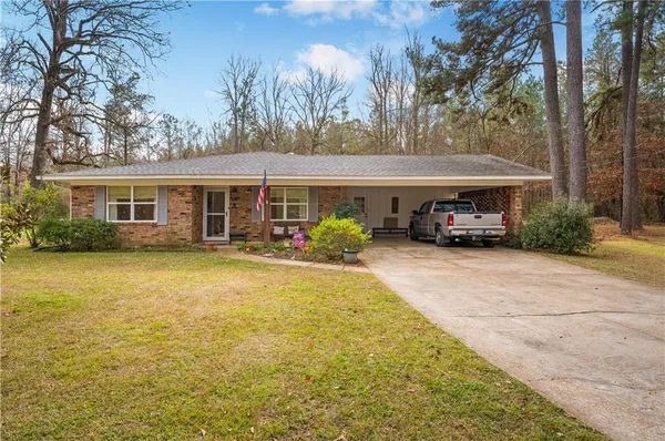 $206,000 | 14 L Smith Road, Deville, LA 71328