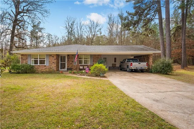 $206,000 | 14 L Smith Road, Deville, LA 71328