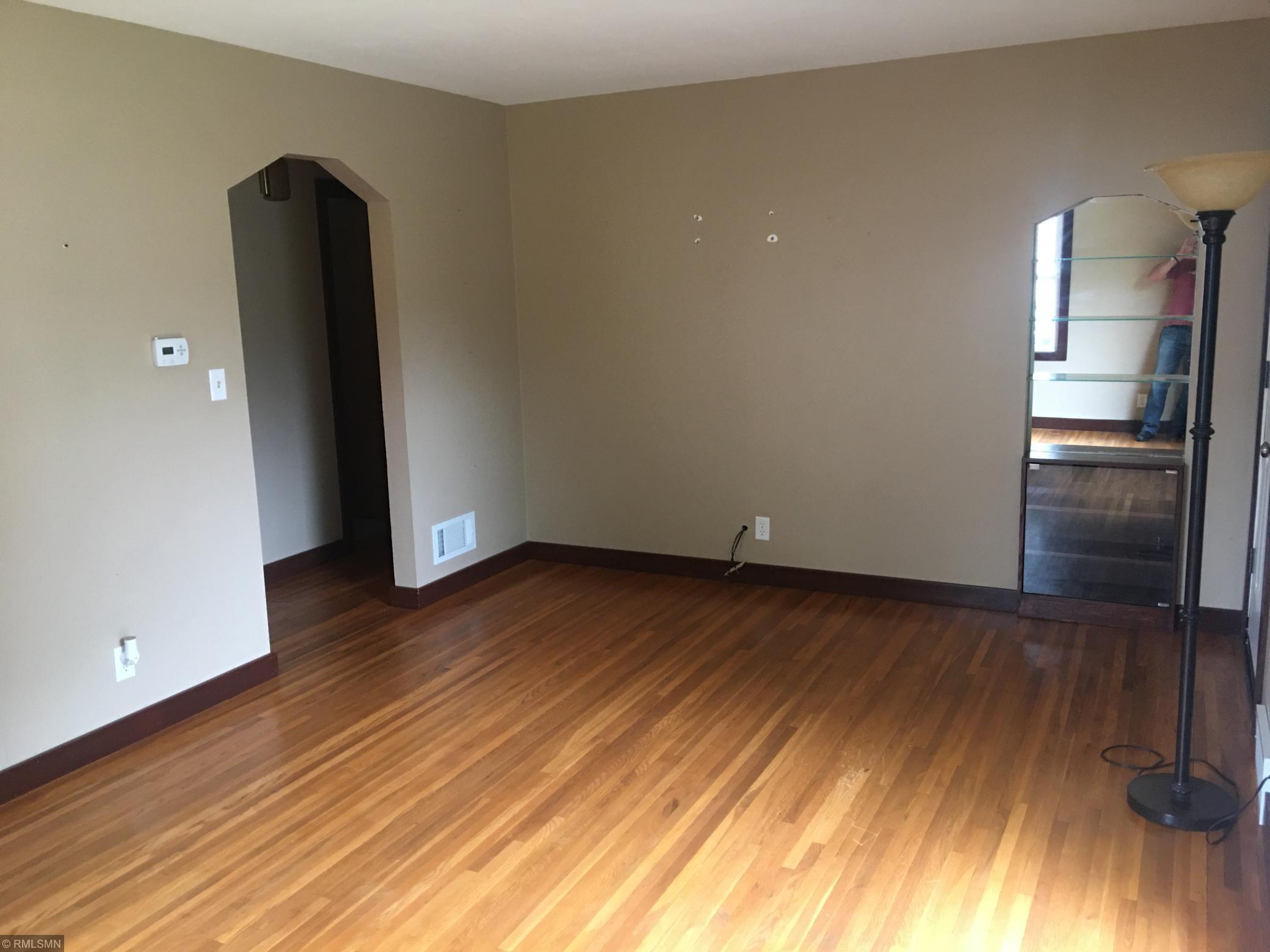 911 16th Avenue Northeast Rochester, MN 55906 - Photo 3 of 16 Gallery Image 3