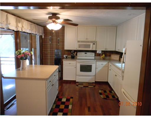 4545 Derr Road Springfield, OH 45503 - Photo 4 of 18 Gallery Image 4