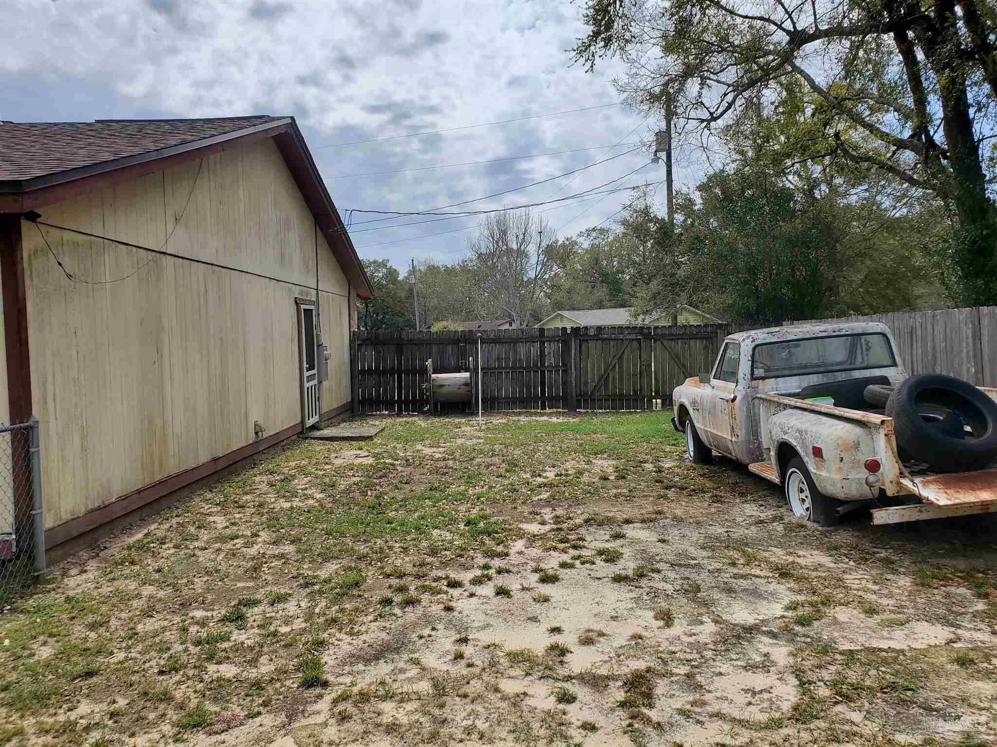 4270 East Sea Port Road Milton, FL 32571 - Photo 15 of 40 Gallery Image 15