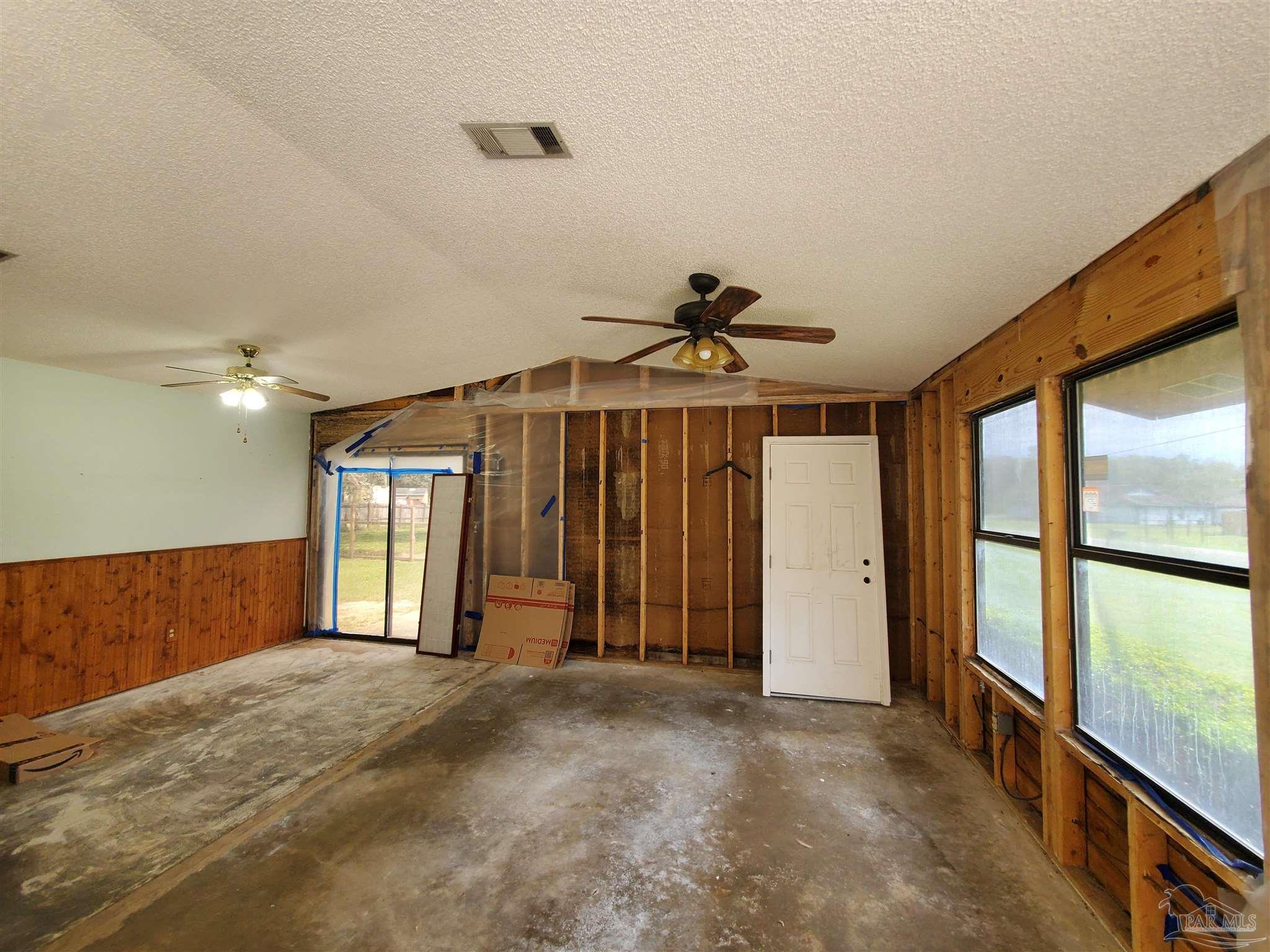4270 East Sea Port Road Milton, FL 32571 - Photo 20 of 40 Gallery Image 20