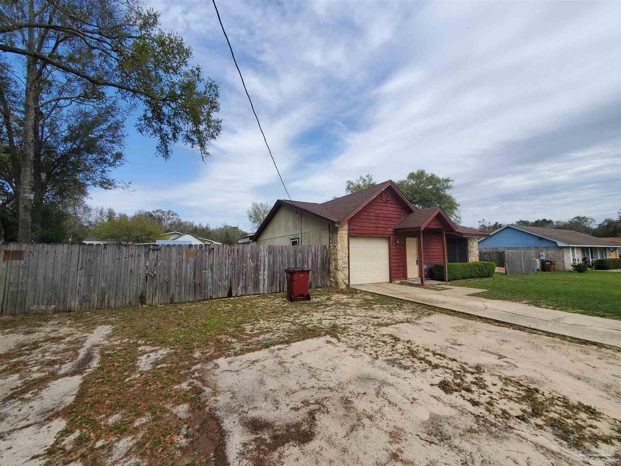4270 East Sea Port Road Milton, FL 32571 - Photo 4 of 40 Gallery Image 4