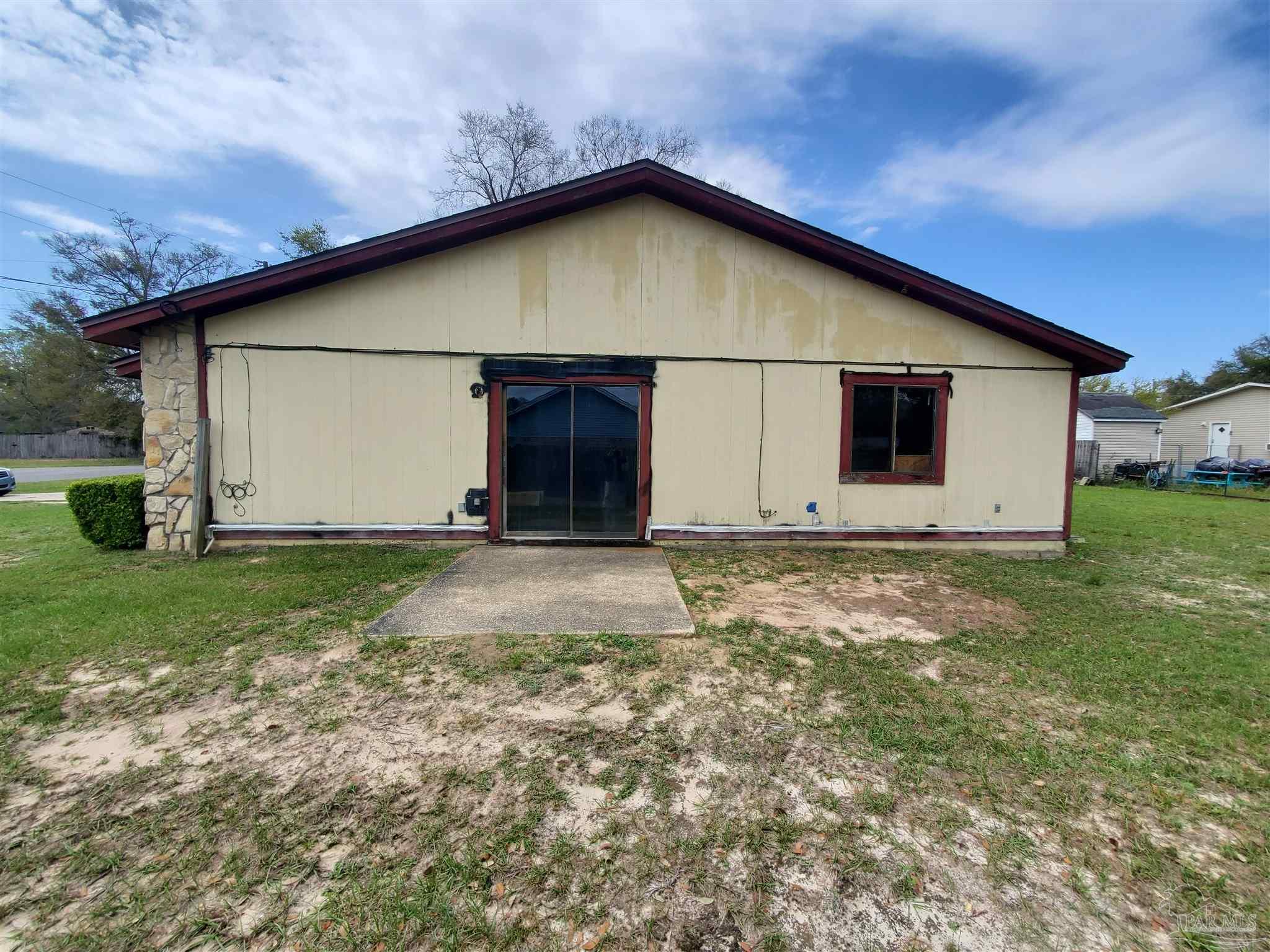 4270 East Sea Port Road Milton, FL 32571 - Photo 9 of 40 Gallery Image 9
