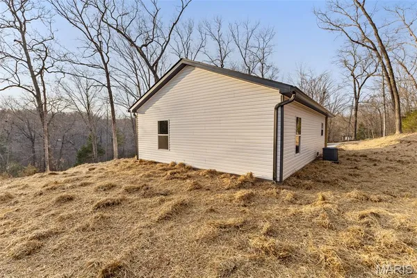 $179,999 | 9738 Flo Drive, Bonne Terre, MO 63628