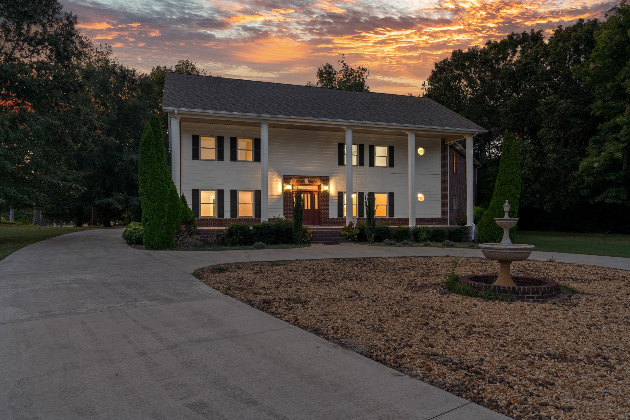 612 Pickney Road Winchester, TN 37398 - Photo 2 of 40