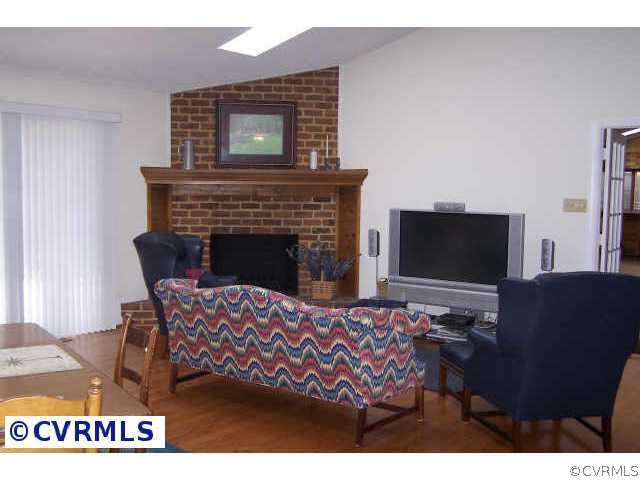 2520 Camelback Road Richmond, VA 23236 - Photo 2 of 10 Other - Great Room