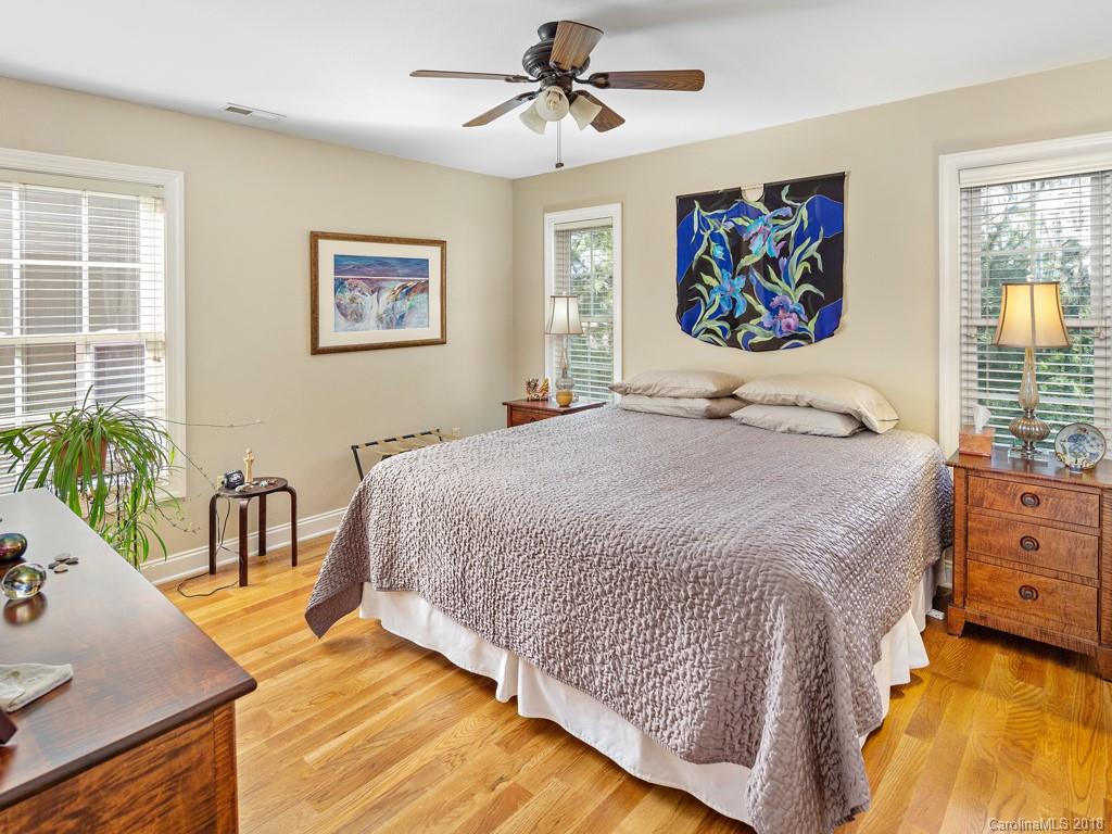 18 Sapling Lane Waynesville, NC 28786 - Photo 12 of 22 Gallery Image 12
