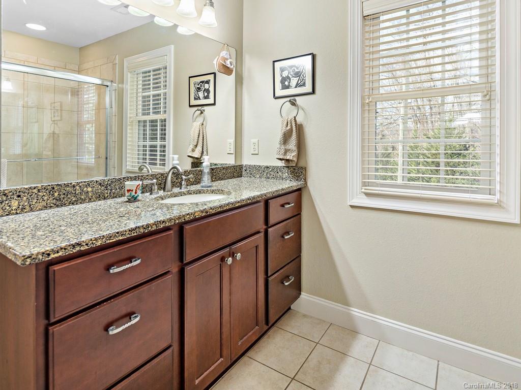 18 Sapling Lane Waynesville, NC 28786 - Photo 13 of 22 Gallery Image 13