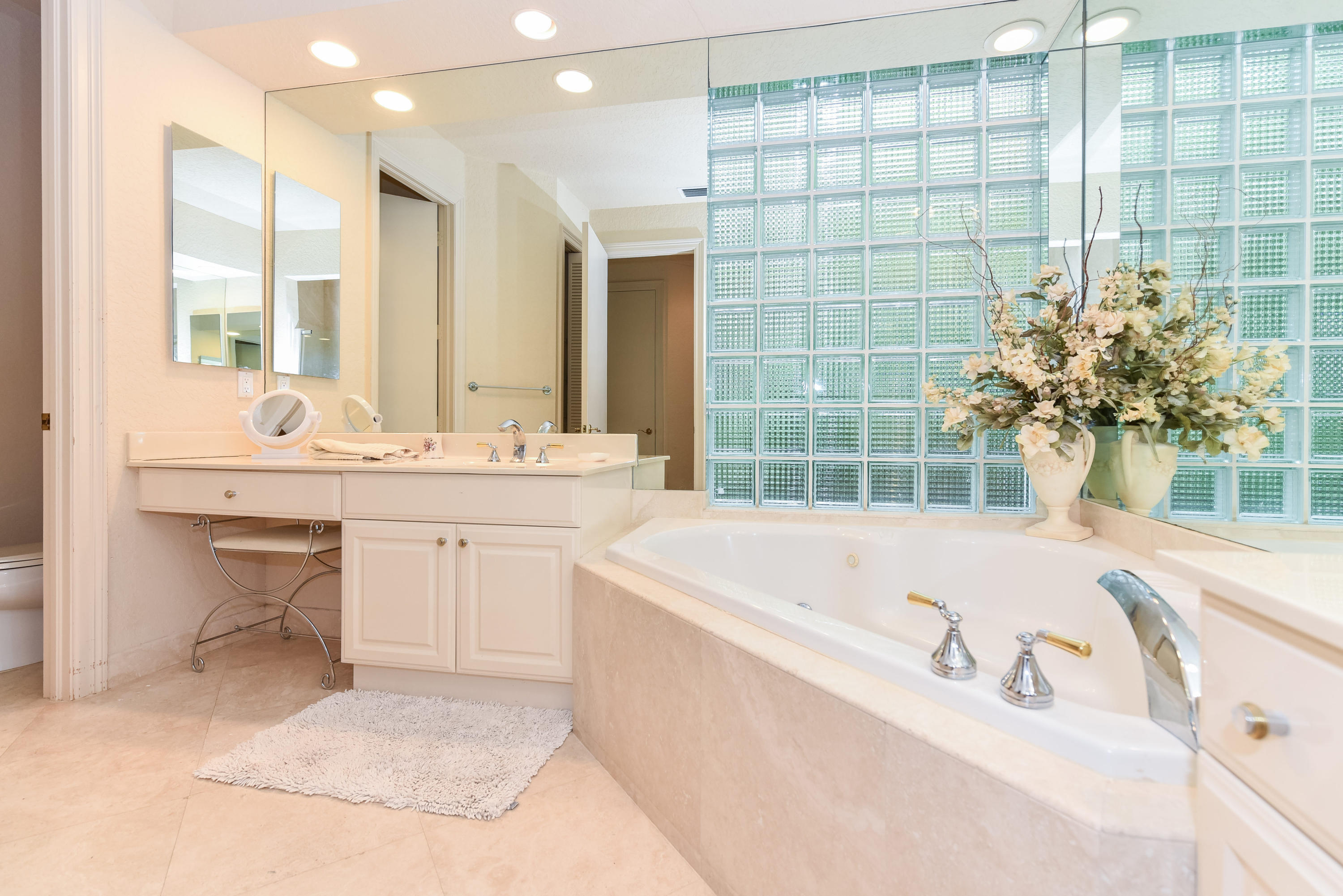 4146 Briarcliff Circle Boca Raton, FL 33496 - Photo 14 of 30 4146 NW Briarcliff Cir Boca-print-016-01