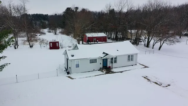 $220,000 | 1795 South 350 East, Knox, IN 46534