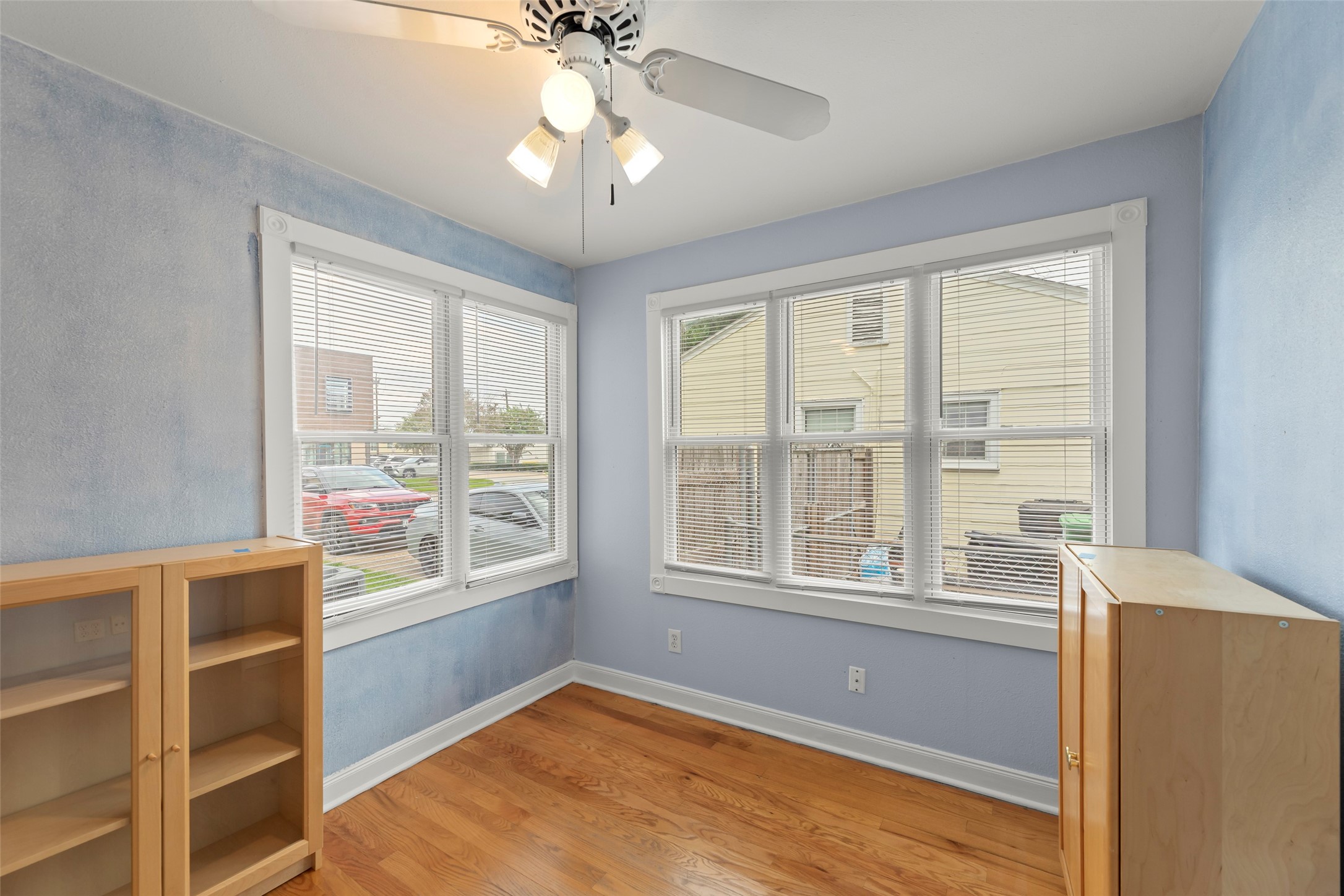 2209 Portsmouth Street Houston, TX 77098 - Photo 11 of 28 a view of an empty room with a window