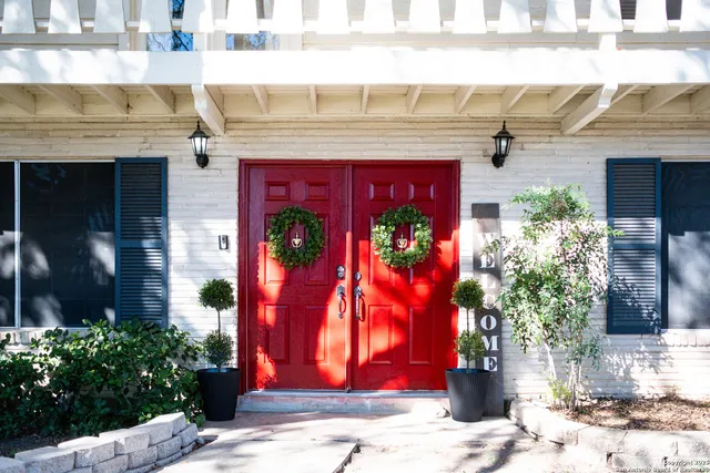 $325,000 | 2815 Gainesborough Drive, San Antonio, TX 78230