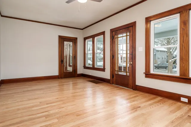 $249,900 | 2114 Cumberland Street, Rockford, IL 61103