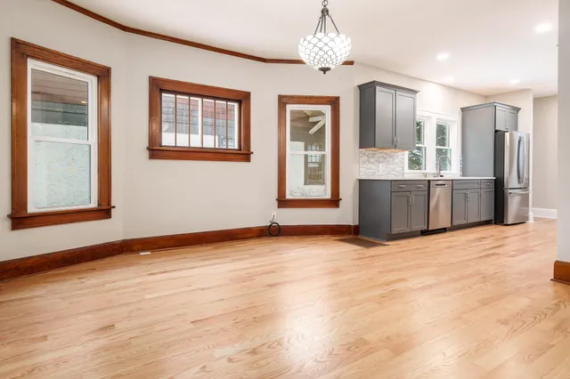 $249,900 | 2114 Cumberland Street, Rockford, IL 61103