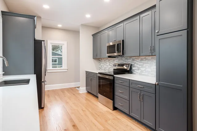 $249,900 | 2114 Cumberland Street, Rockford, IL 61103